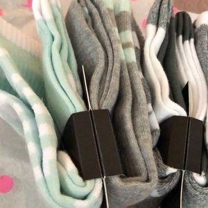 NWT 1 PAIR of ❤️❤️PINK VICTORIA SECRET SOCIAL❤️❤️❤️❤️❤️